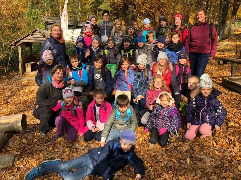Gruppenfoto: Schüler:innen der Partnervolksschule Gablitz
