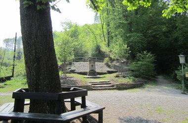 Nature discovery trail near the &quot;Sängerbrunnen&quot;, © Naturpark Purkersdorf