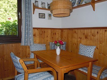 Kitchen with dining area, &copy; Elfriede Kazda