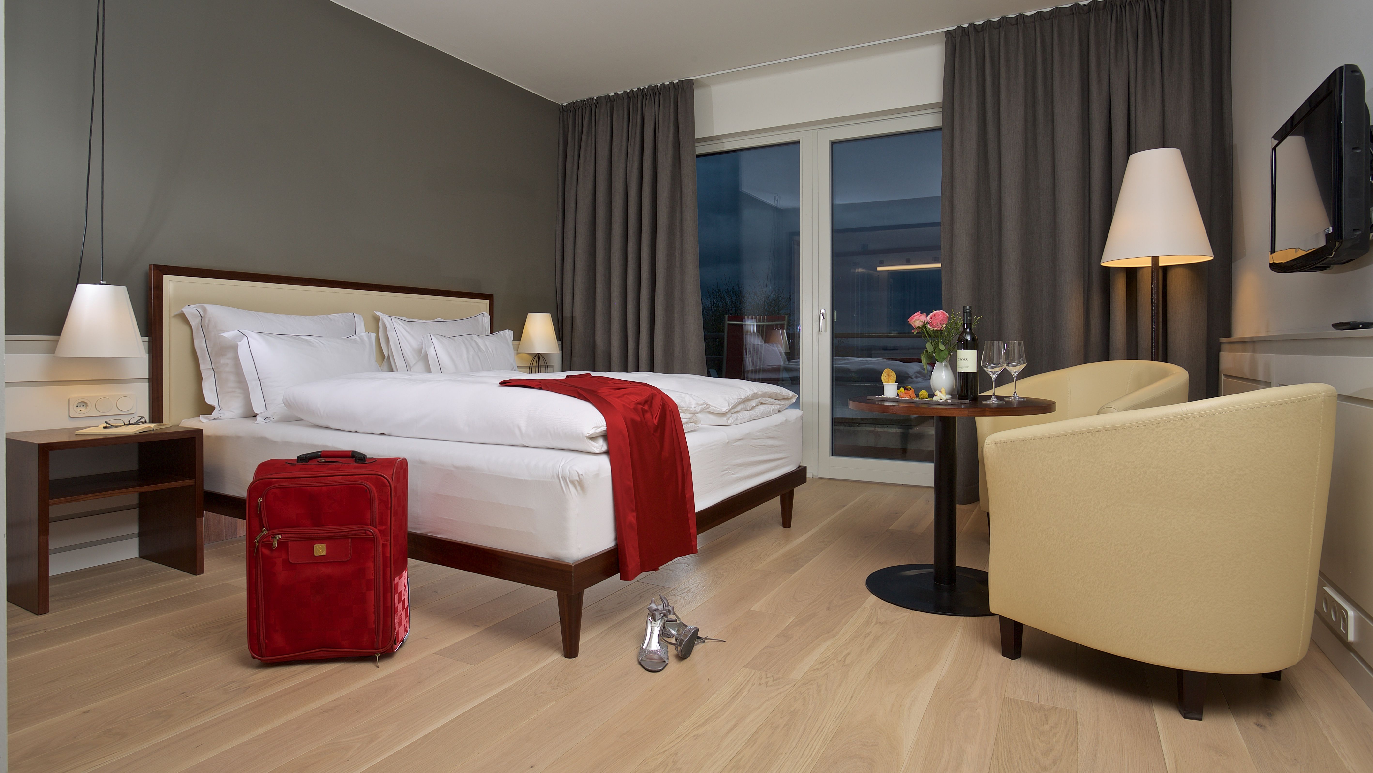 Rooms/Suites